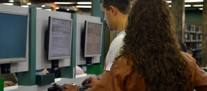 Inscrições para bolsas de graduação Uniedu vão até março