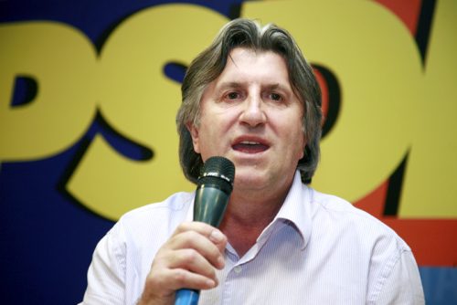 Leonel Pavan: "É mais fácil eu ficar fora da política do que sair do PSDB"