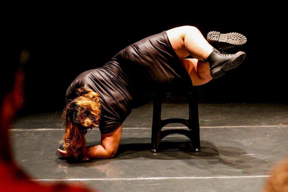 Espetáculo de dança “Peso Bruto” circula na Rede Sesc de Teatros