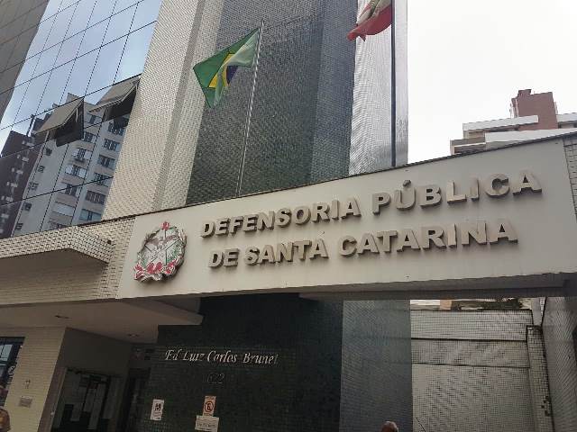 Defensoria Pública de Santa Catarina orienta planos de saúde no estado