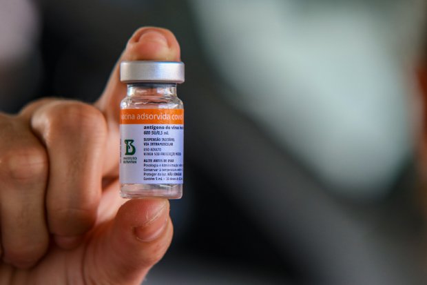 Procon/SC notifica site por anúncio falso de venda de vacina