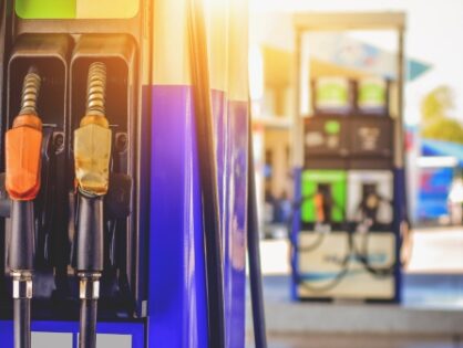 Após aumento da gasolina no país, veja preços do combustível em postos de SC