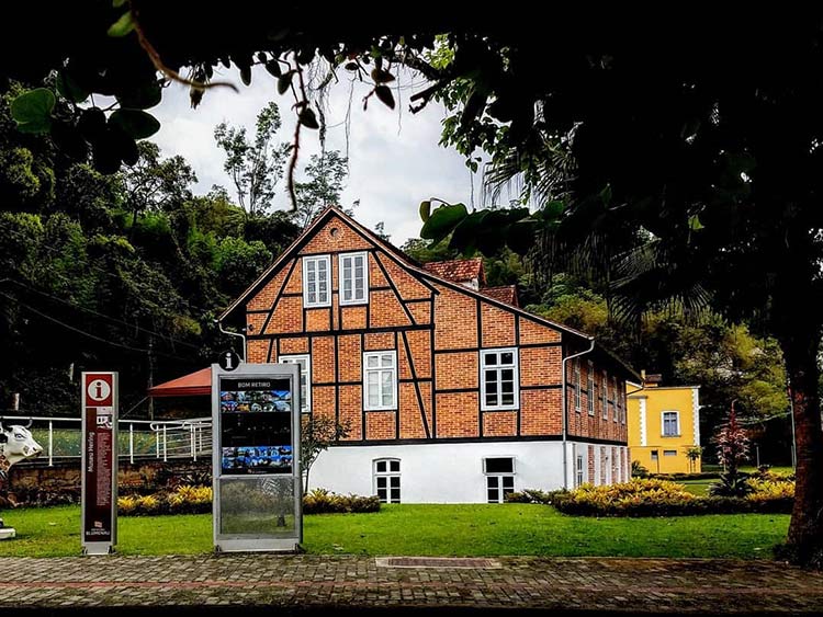 Semana quente, com previsão da temperatura chegar a 35° em Blumenau