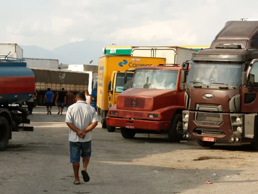 Instituídos em agosto, benefícios emergenciais acabam neste mês