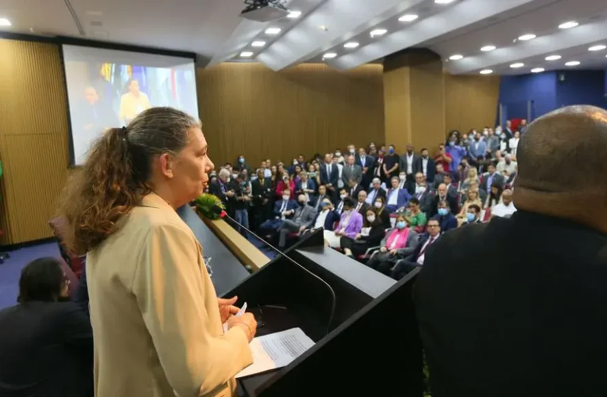 Catarinense Ana Moser assume o desafio de ser Ministra do Esporte