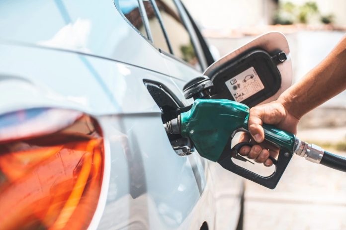 Litro da gasolina em Santa Catarina é mais caro que a média nacional