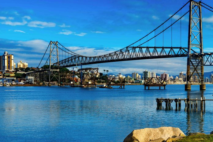 Florianópolis é 1ª em competitividade no ranking das 410 cidades brasileiras mais populosas