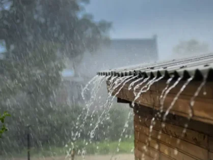 Combo meteorológico causa ‘nova rodada’ de chuva forte com ‘enxurradas’ de estragos para SC