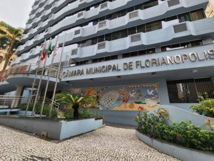 Sem contratar efetivos há 33 anos, Câmara de Florianópolis tem nova data para concurso público