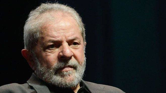 Impeachment de Lula: Mais de 80 deputados assinam pedido