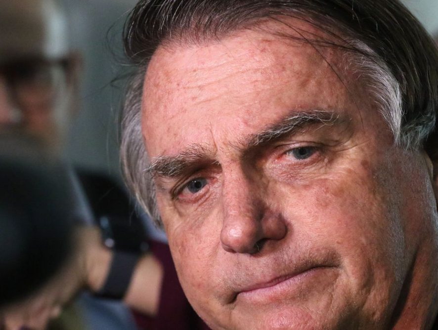 “Perseguição a Bolsonaro”: oposição critica operação da PF contra ex-presidente e aliados