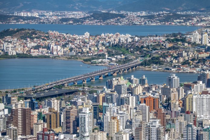 Florianópolis inicia 2024 com o terceiro aluguel mais caro do Brasil; veja bairros mais valorizados