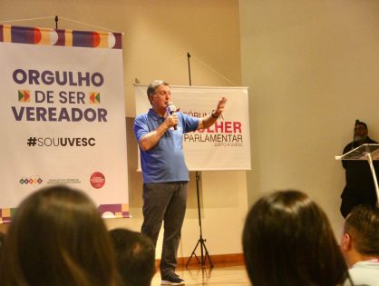 Jorginho e Topázio reforçam importância da filiação de vereadores à Uvesc