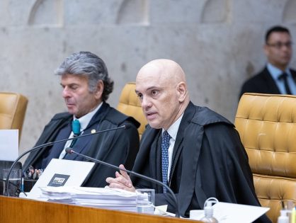 Moraes determina suspensão da rede social X no Brasil