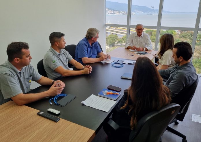 Governo do Estado realiza primeira reunião para incentivo a cooperativas de energia via Peacesc