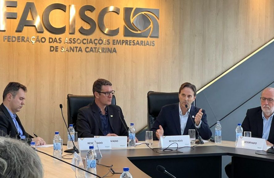 SC fortalece rede de apoio a empresas exportadoras com criação do Conselho de Comércio Exterior e Negócios Internacionais