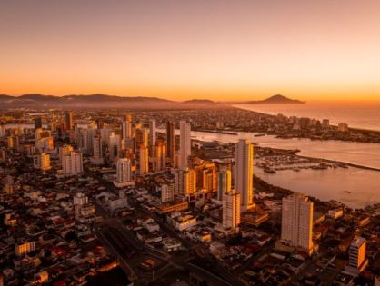 Crescimento econômico de Itajaí transforma o mercado imobiliário local