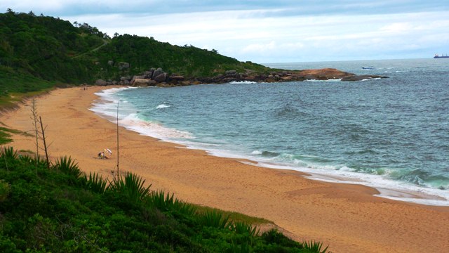 Justiça mantém venda de terrenos da CEF na Praia de Taquarinhas