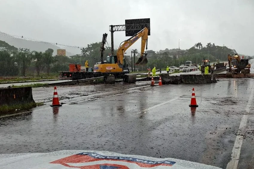 Santa Catarina: dez municípios decretam situação de emergência após fortes chuvas