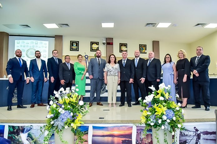 Posse do novo governo municipal marca o início do ano em Itapema