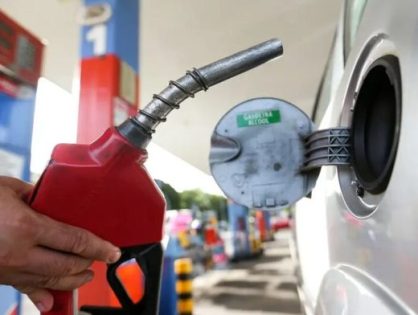 Preço da gasolina aumentou 10% no ano em SC e fechou 2024 em R$ 6,29