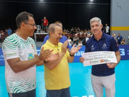 Governador autoriza recursos para a Federação Catarinense de Vôlei na final da Copa Brasil, em São José