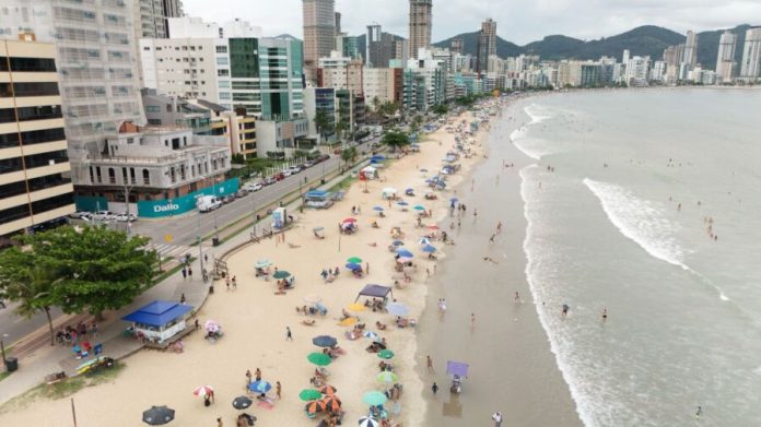 Itapema é a primeira praia de SC a receber a Operação Praias Limpas da Polícia Civil