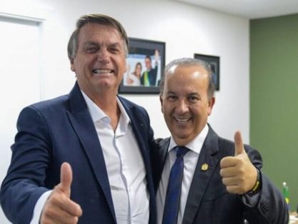 Jorginho Mello se une a Bolsonaro em manifestação por anistia no Rio