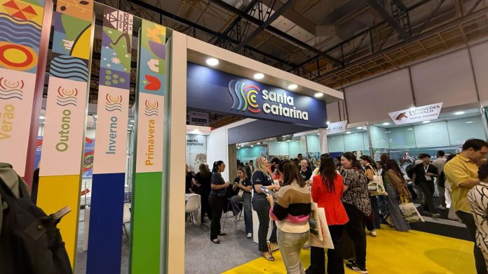 Secretaria do Turismo de Santa Catarina marca presença na WTM LatinAmerica 2025 em São Paulo