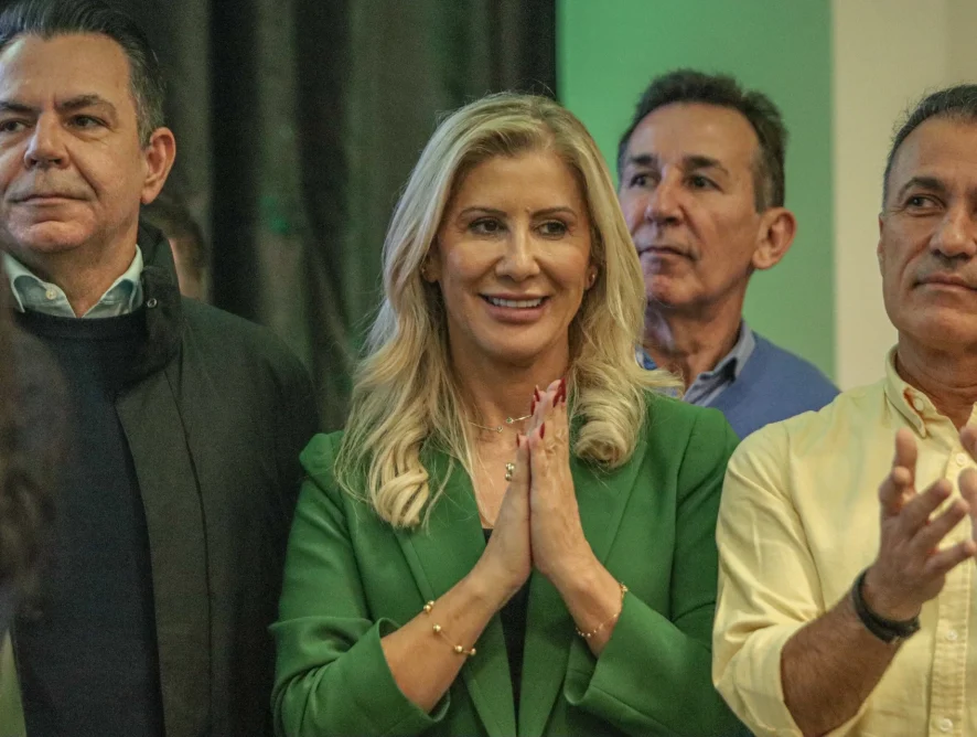 Luciane Ceretta acompanha governador na Amesc: “Ouvindo as demandas e conhecendo professores e diretores"