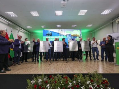 Governo do Estado e Casan inauguram obras de água e esgoto na região do Contestado