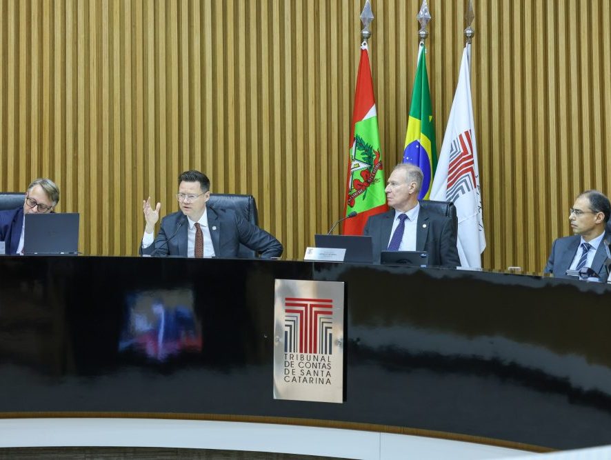 Contas de 2024 do Governo de SC são aprovadas por unanimidade pelo TCE/SC