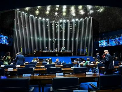 Pelo Estado 27/06: Com aprovação de PL, SC ganhará mais 4 representantes em Brasília