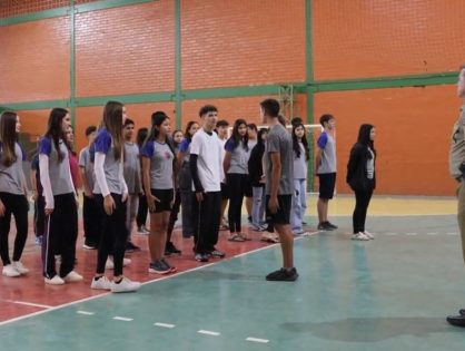 Santa Catarina tem mais de 10 mil estudantes matriculados nas escolas estaduais cívico-militares