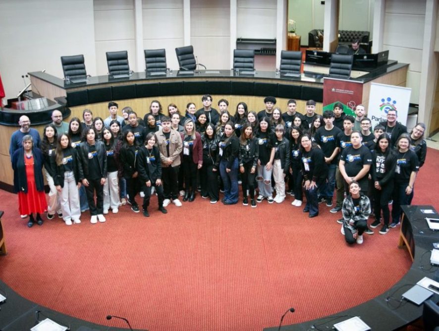 Deputados Jovens da 33ª Legislatura tomam posse na Assembleia Legislativa