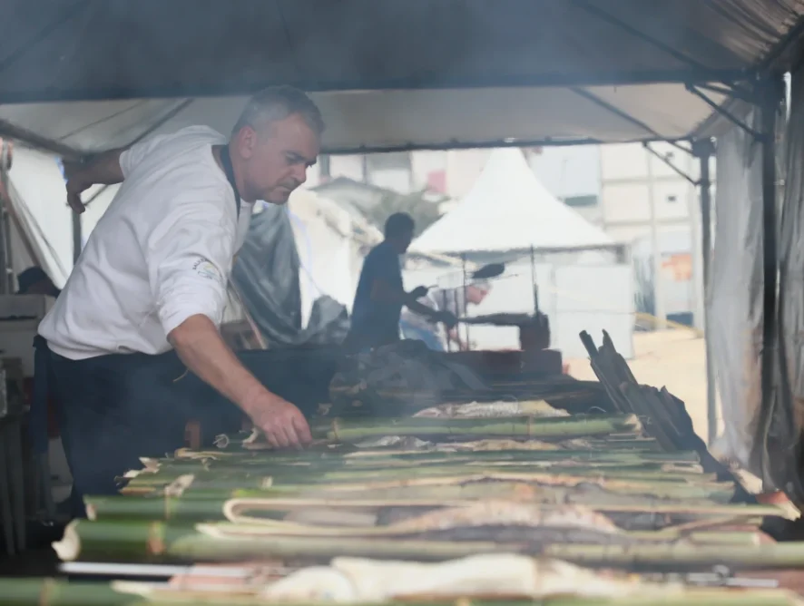 Festa da Tainha bate recorde de público e atrai mais de 100 mil visitantes