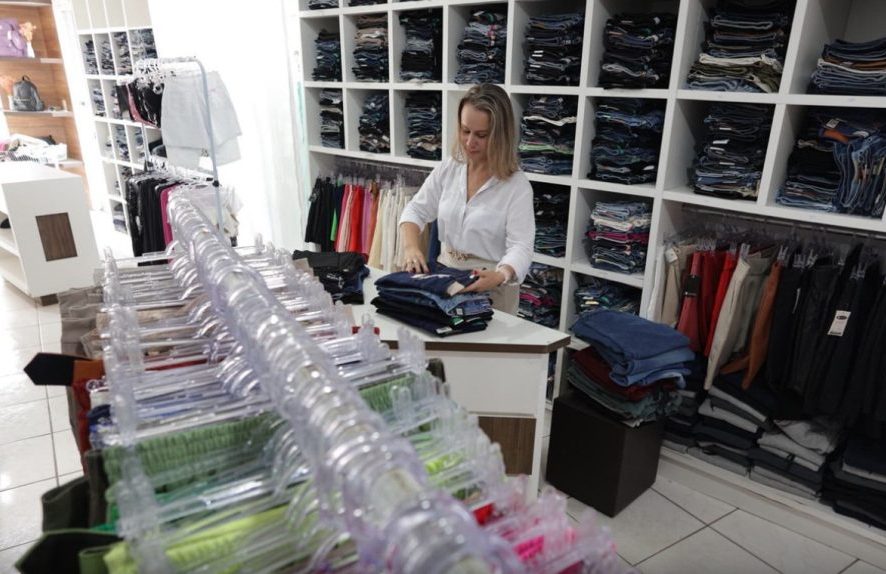 Micro e pequenas empresas podem solicitar recursos do Pronampe SC