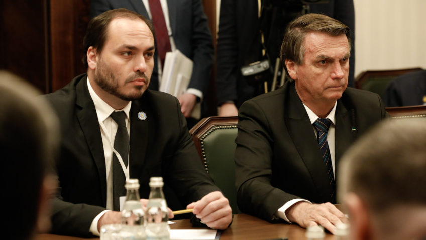 Pelo Estado 17/07: Bolsonaro usa SC como estratégia de se manter no “poder”