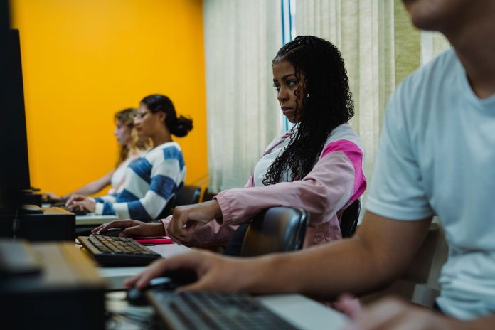 Governo de Santa Catarina abre matrículas para cursos técnicos do CaTec