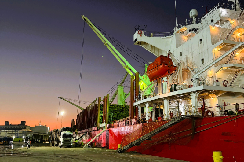 Pelo Estado 13/08: Fiesc busca apoio para exportadoras de SC