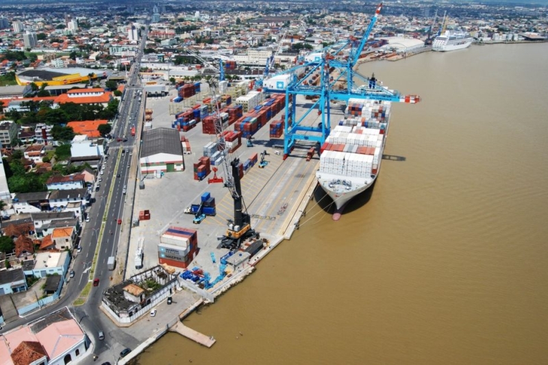 Porto de Itajaí cresce 1.494% nos primeiros seis meses de 2025