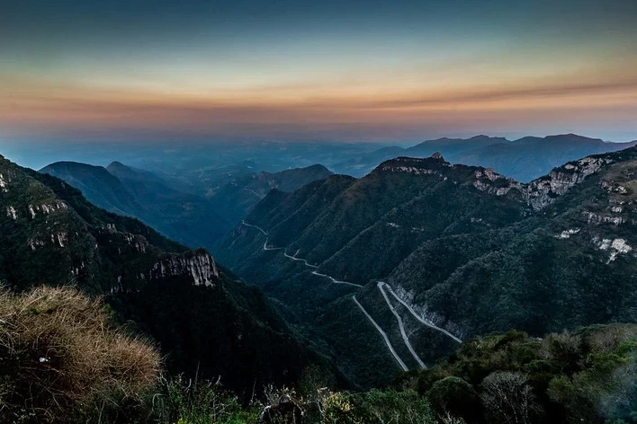 Com edital sem propostas, governo de SC expõe desafios para concessão do mirante da Serra do Rio do Rastro