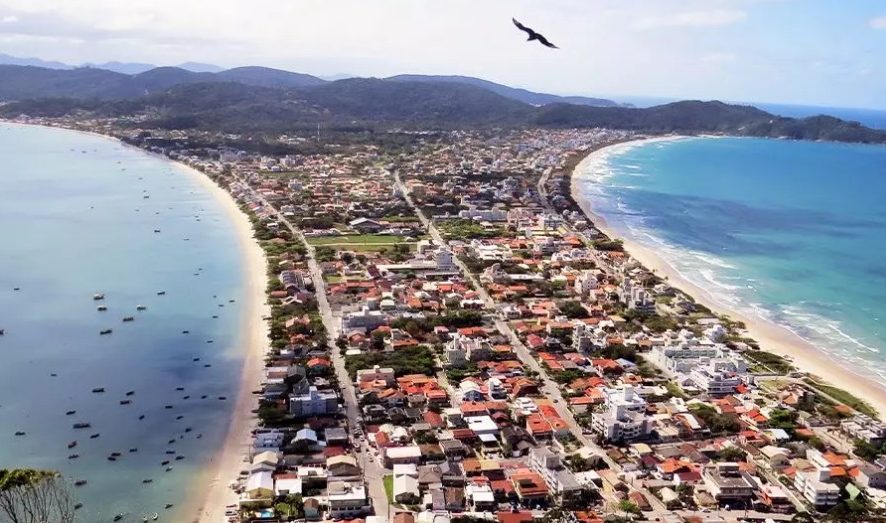 SC ultrapassa total de turistas estrangeiros de 2024 e bate recorde histórico