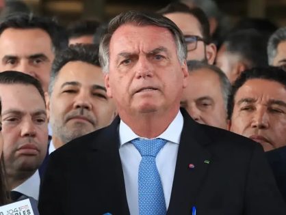 Bolsonaro pede autorização do STF para fazer procedimento médico
