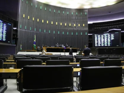 Aposentadorias especiais: deputados articulam regime de urgência para tramitação do projeto