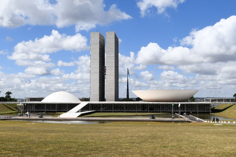 Pelo Estado 17/10: FIESC pede derrubada de vetos à Lei do Licenciamento