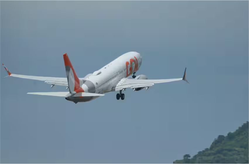 Pelo Estado 15/10: Companhia aumenta número de voos para SC no Verão