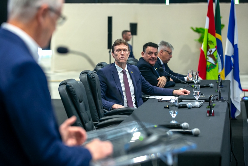 Pelo Estado 31/10: Fetrancesc critica situação da BR-101, no trecho norte