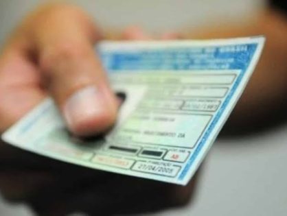Governo avaliza proposta que dá fim à obrigatoriedade de autoescola