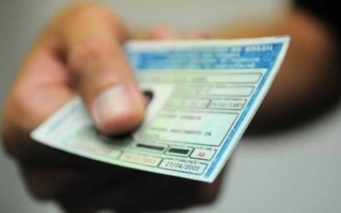 Governo avaliza proposta que dá fim à obrigatoriedade de autoescola
